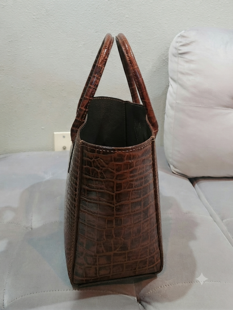 The Sabine In Brown