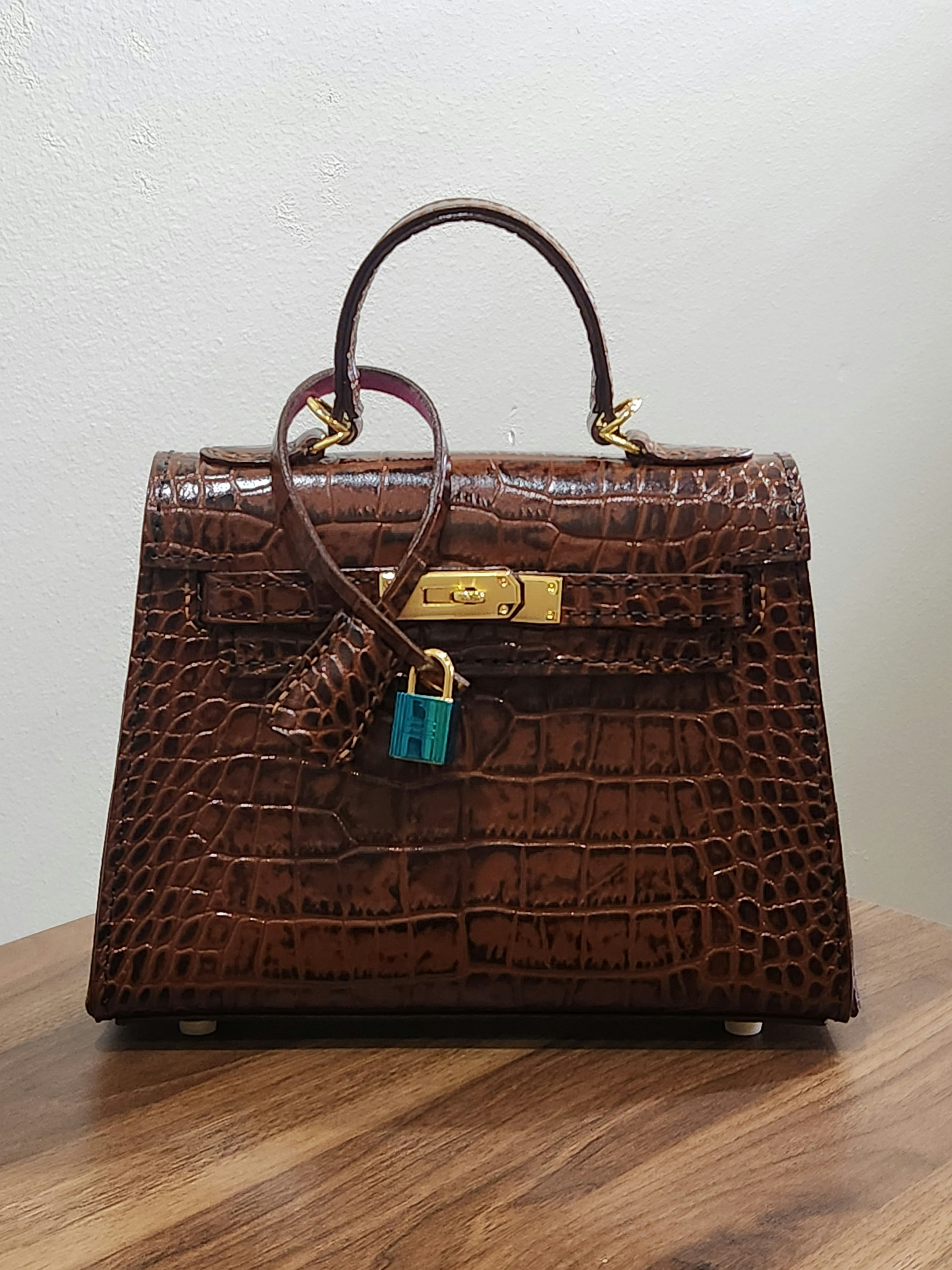 The Aurelia